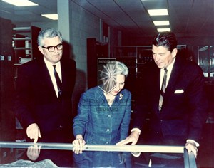 Image description is not available for 1967.131